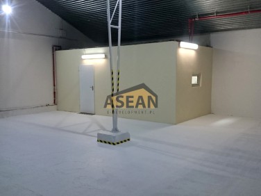 Budynek użytkowy Lesznowola