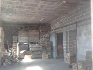 Budynek użytkowy Książenice