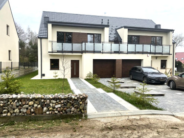 Dom z parkingiem