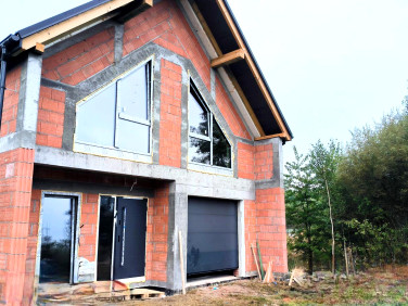 Dom Książenice sprzedaż