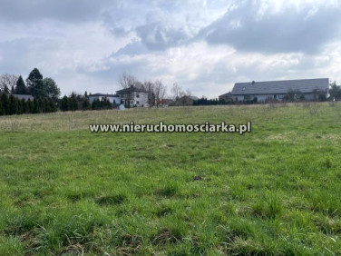 Działka budowlana Czernica