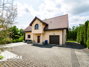 Dom Zastów sprzedaż