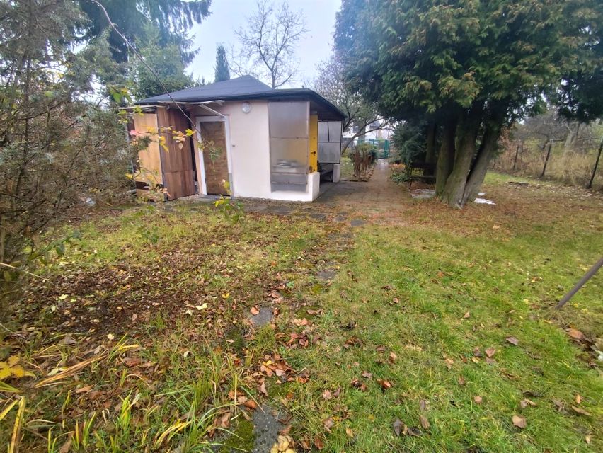 Ogrodzona działka sprzedam