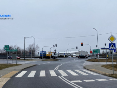 Działka usługowa sprzedam