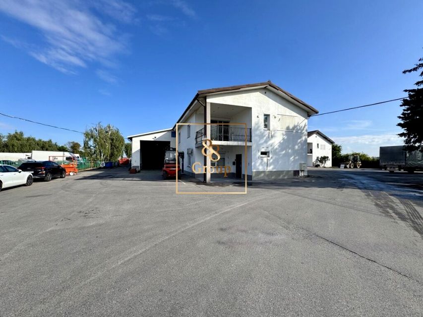 Budynek użytkowy Duchnice