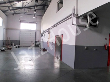 Budynek użytkowy Warszawa