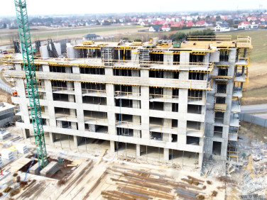 Mieszkanie blok mieszkalny nad rzeką