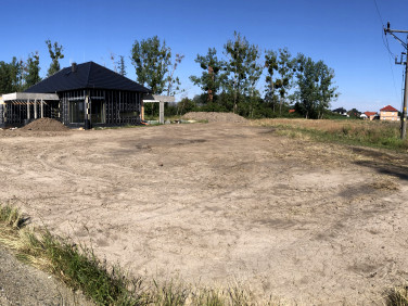 Działka budowlana Księginice